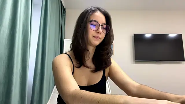 Allisgree online show from 12.14.25