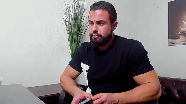 HayesWood online show from 11.27.25