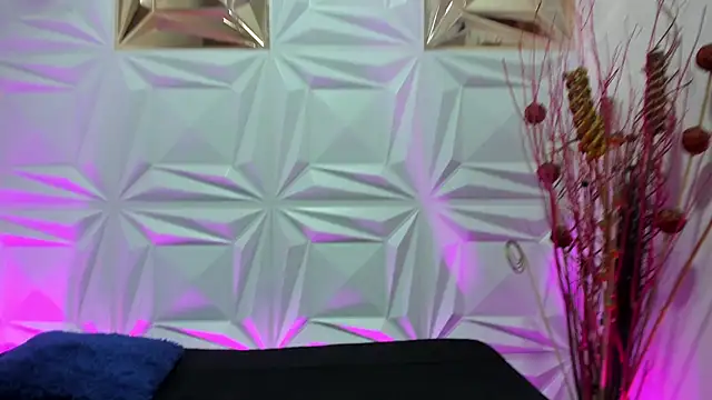 NovaNight  online show from 11.09.25