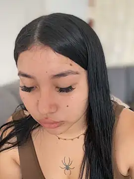 Vickybon online show from 11.28.25