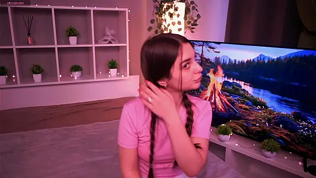 LauraHansil online show from 11.05.25