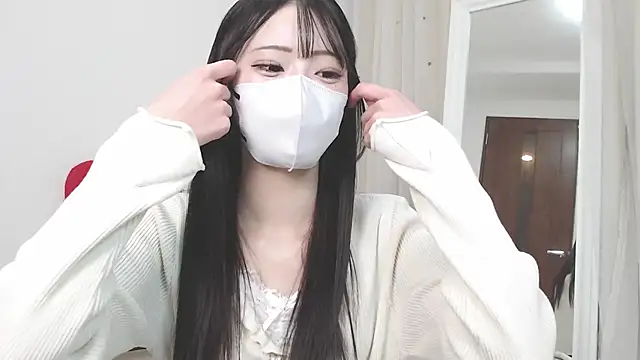 Snapshot of ice_cocoa_ chatting on 11.16.25 ice cocoa online show from 11.16.25