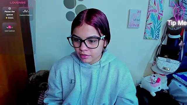 Emma boo online show from 12.14.25