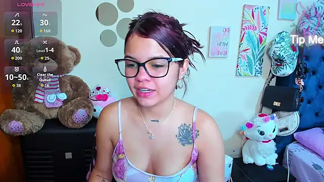 Emma boo online show from 01.08.26