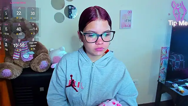 Emma boo online show from 02.16.26