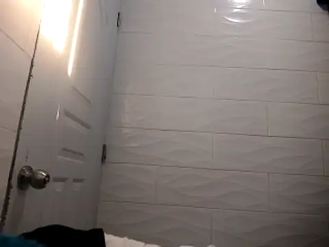 skinniyGabriel online show from 12.14.25