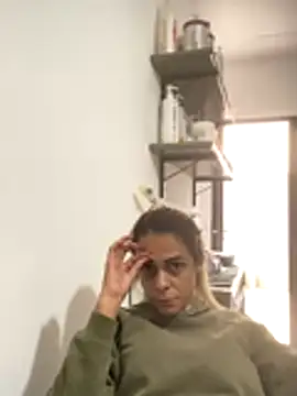 sabrinaneves online show from 12.16.25