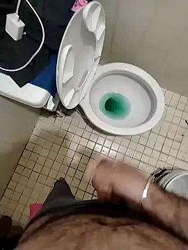 Snapshot of barbaaas123 chatting on 11.12.25 barbaaas123 online show from 11.12.25