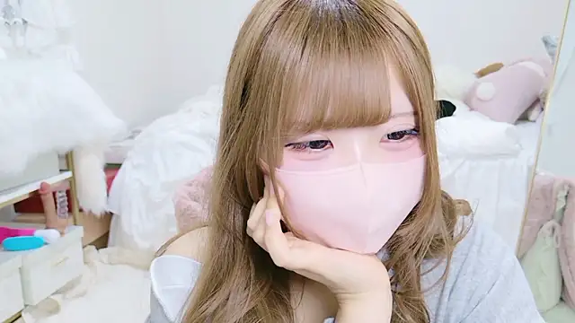 Snapshot of Ichiru_xsc chatting on 11.19.25 Ichiru xsc online show from 11.19.25