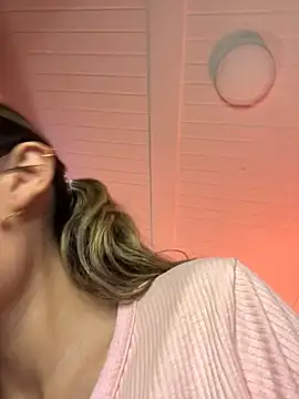 Im-Lola online show from 02.25.26