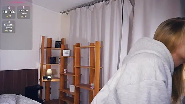 DierdreJacobsohn online show from 01.07.26