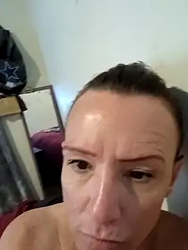 Snapshot of Karebearz1 chatting on 03.09.26 Karebearz1 online show from 03.09.26