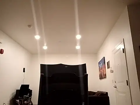 Snapshot of Karebearz1 chatting on 03.31.26 Karebearz1 online show from 03.31.26