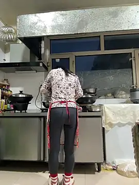 aniani11 online show from 02.12.26