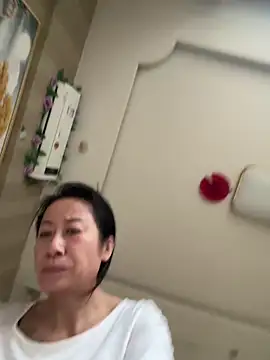 aniani11 online show from 04.03.26