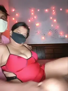Snapshot of somagya chatting on 07.18.26 somagya online show from 07.18.26
