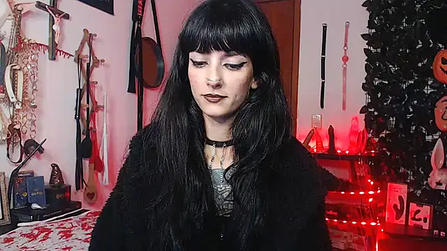 CarrieBurton online show from 11.04.25