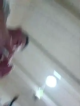 Snapshot of MZThang2Kute chatting on 11.30.25 MZThang2Kute online show from 11.30.25