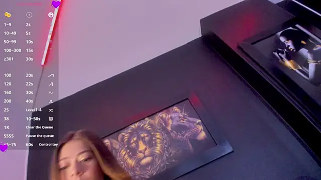 EmmilyClark online show from 03.22.26