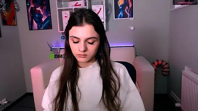 lisa dark  online show from 01.11.26