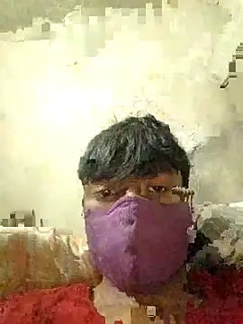 Snapshot of Long-termMarble56 chatting on 11.14.25 Long-termMarble56 online show from 11.14.25