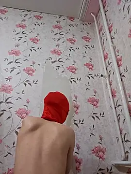 Snapshot of Cute-UwU chatting on 11.07.25 Cute-UwU online show from 11.07.25