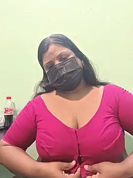Snapshot of tamil_Nithya_J chatting on 07.09.26 tamil Nithya J online show from 07.09.26