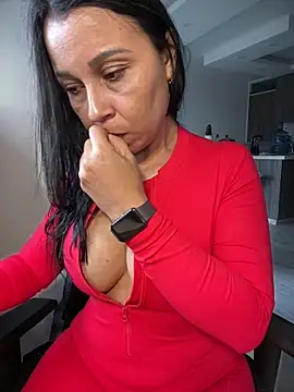 Natural BIGASS Nina online show from 06.08.26