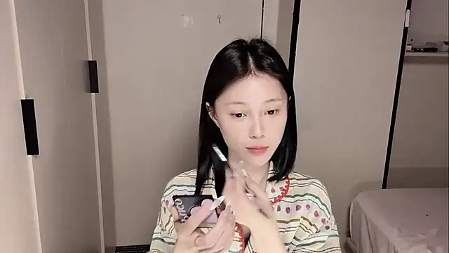 yuyu-33 online show from 05.07.26