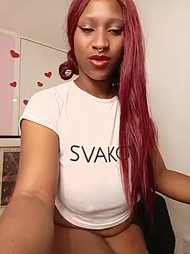 Snapshot of EvonyFoxxx chatting on 05.13.26 EvonyFoxxx online show from 05.13.26