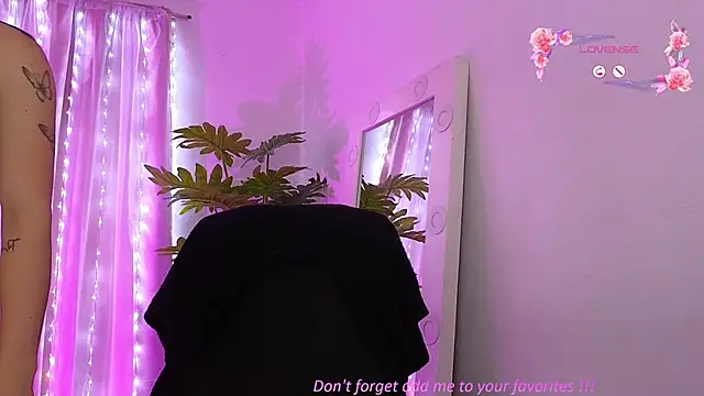 BabyLauritaa online show from 03.14.26