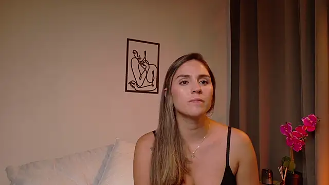 Snapshot of VictoriaNova_ chatting on 05.26.26 VictoriaNova online show from 05.26.26