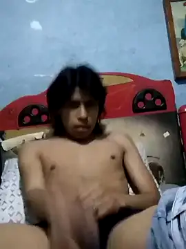 Snapshot of alalalex_g chatting on 11.05.25 alalalex g online show from 11.05.25