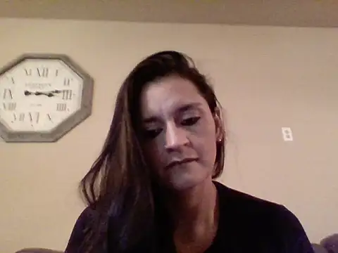 Snapshot of SolcitaPeach chatting on 11.10.25 SolcitaPeach online show from 11.10.25