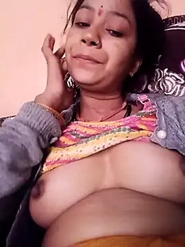 Snapshot of Sangita_g chatting on 12.16.25 Sangita g online show from 12.16.25