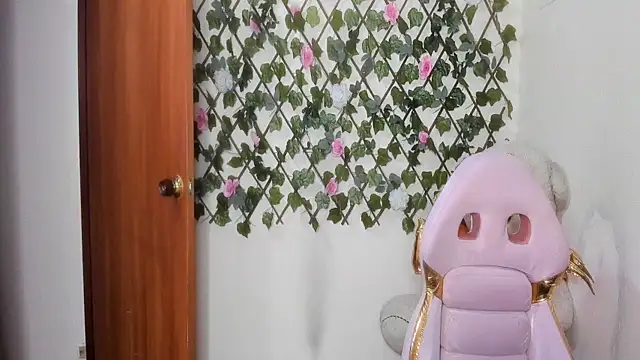 melani ferraraa  online show from 11.27.25