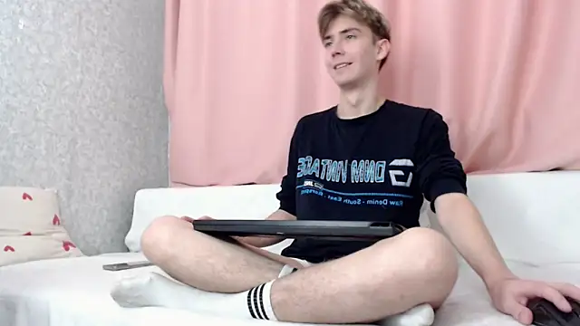 Harvey foster online show from 12.05.25