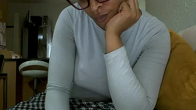 NewBeginnings8 online show from 01.16.26