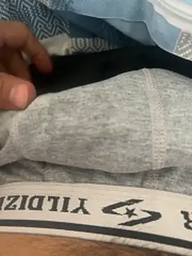 Snapshot of kocayarrako chatting on 11.25.25 kocayarrako online show from 11.25.25