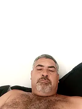 Snapshot of Ricardotarado chatting on 12.04.25 Ricardotarado online show from 12.04.25