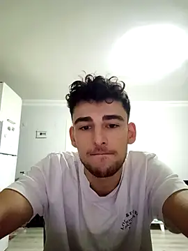 yasinesra757  online show from 12.20.25