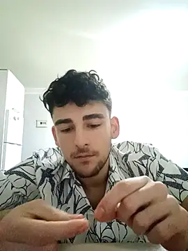 yasinesra757  online show from 12.22.25