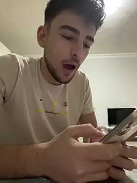 yasinesra757  online show from 01.15.26