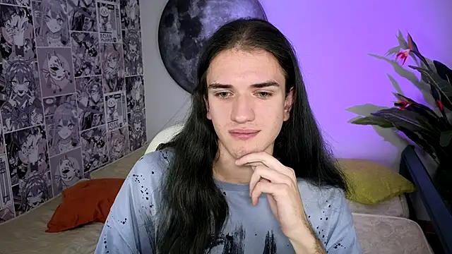 Snapshot of Harvey_Hair chatting on 11.03.25 Harvey Hair online show from 11.03.25