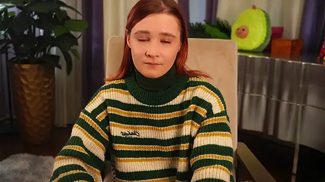 Snapshot of ChangCupp chatting on 11.02.25 ChangCupp online show from 11.02.25