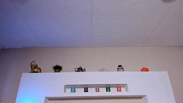 Sophie Russell  online show from 11.16.25