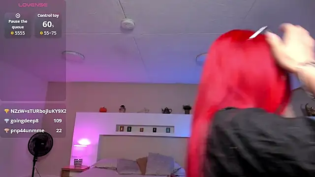 Sophie Russell  online show from 12.20.25