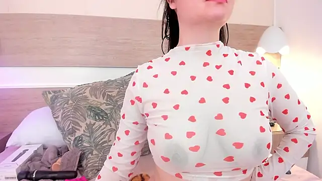 IvonnyGrace  online show from 11.09.25