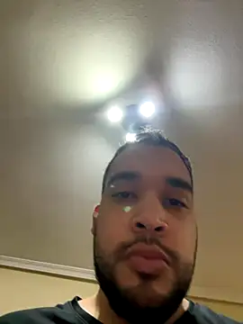 Snapshot of Stiven23J chatting on 12.16.25 Stiven23J online show from 12.16.25