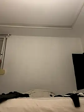 Zaskeee online show from 10.31.25